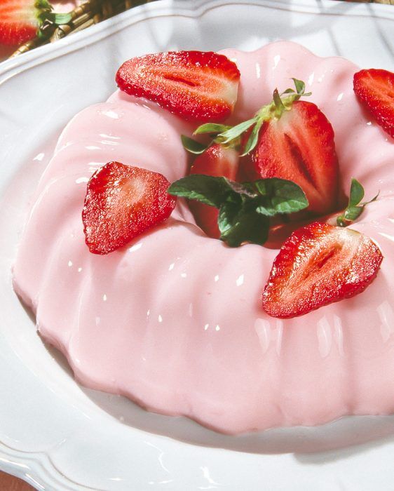 Gelatina de fresas y nata