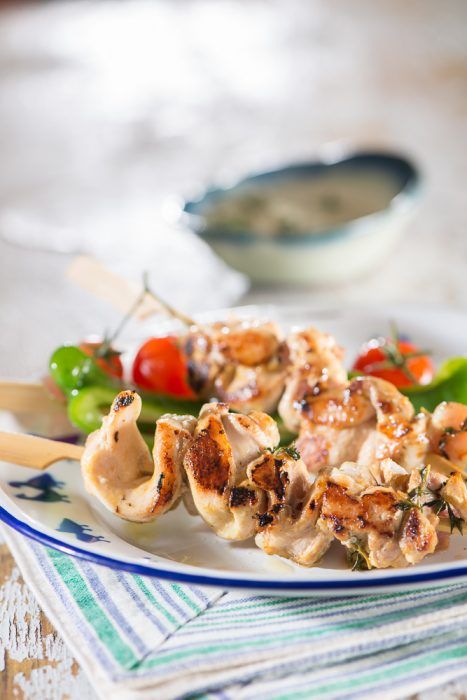 comida-para-llevar-brochetas-pollo
