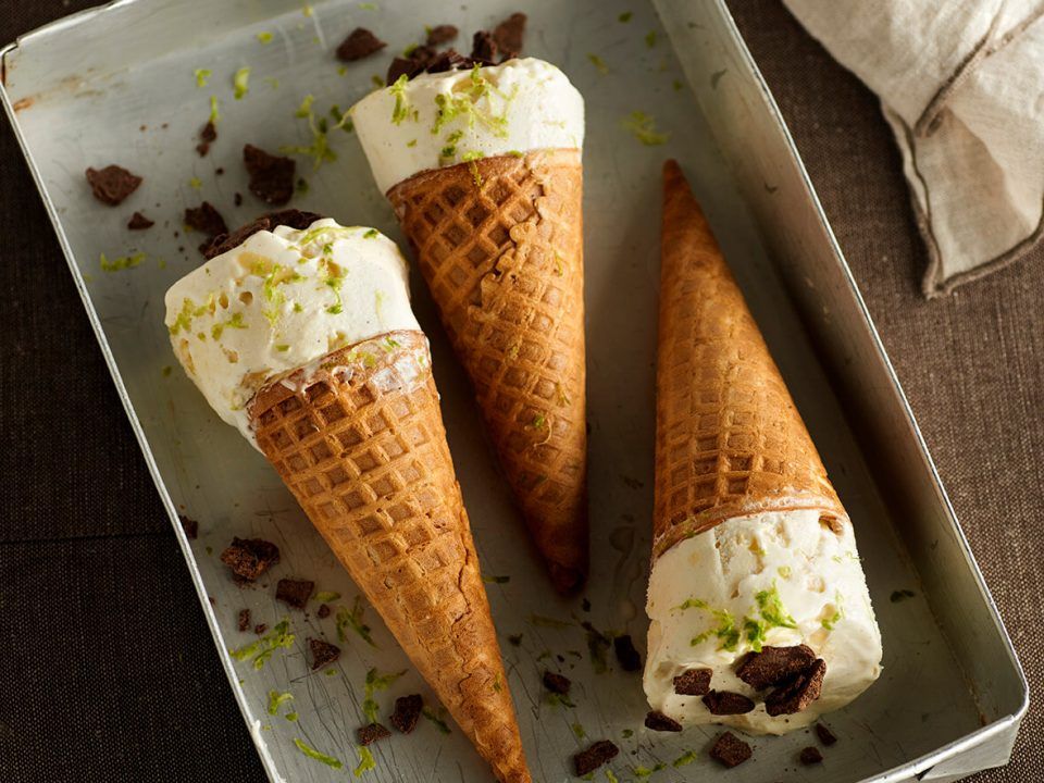 Cucuruchos de jengibre y lima