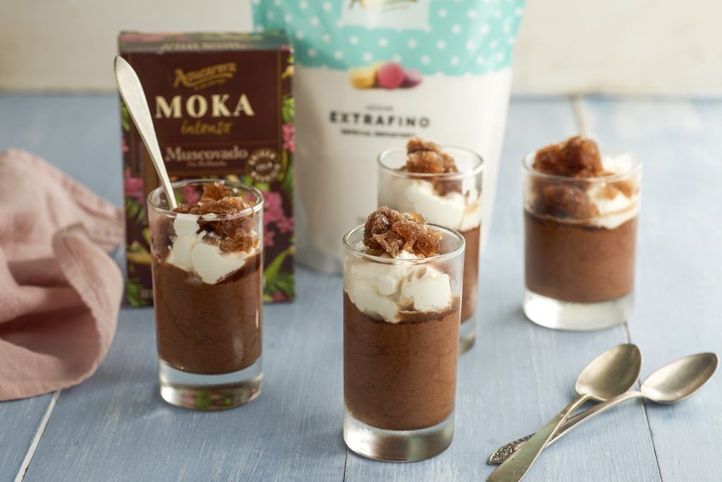 vasitos-mousse-chocolate-nata-granizado-cafe
