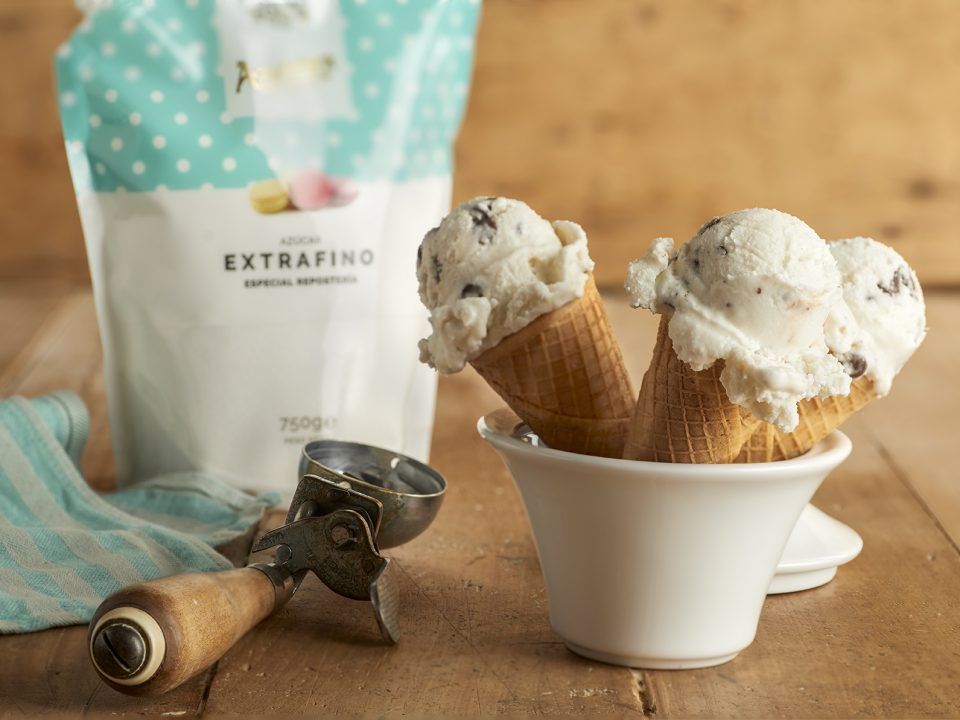 cucurucho-helado-coco-pepitas-chocolate